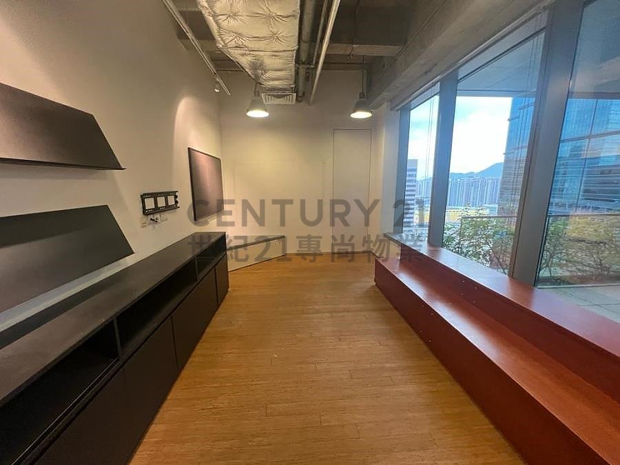 EXCHANGE TWR Kowloon Bay H C172137 For Buy