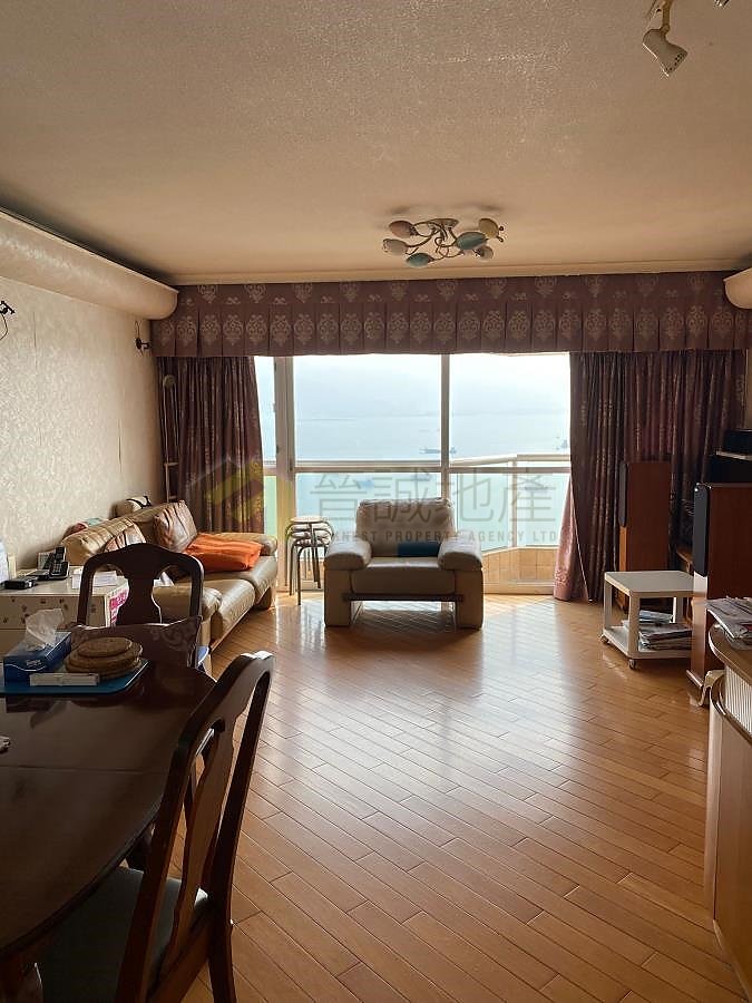 TSING YUNG TERR  Tuen Mun H A068319 For Buy