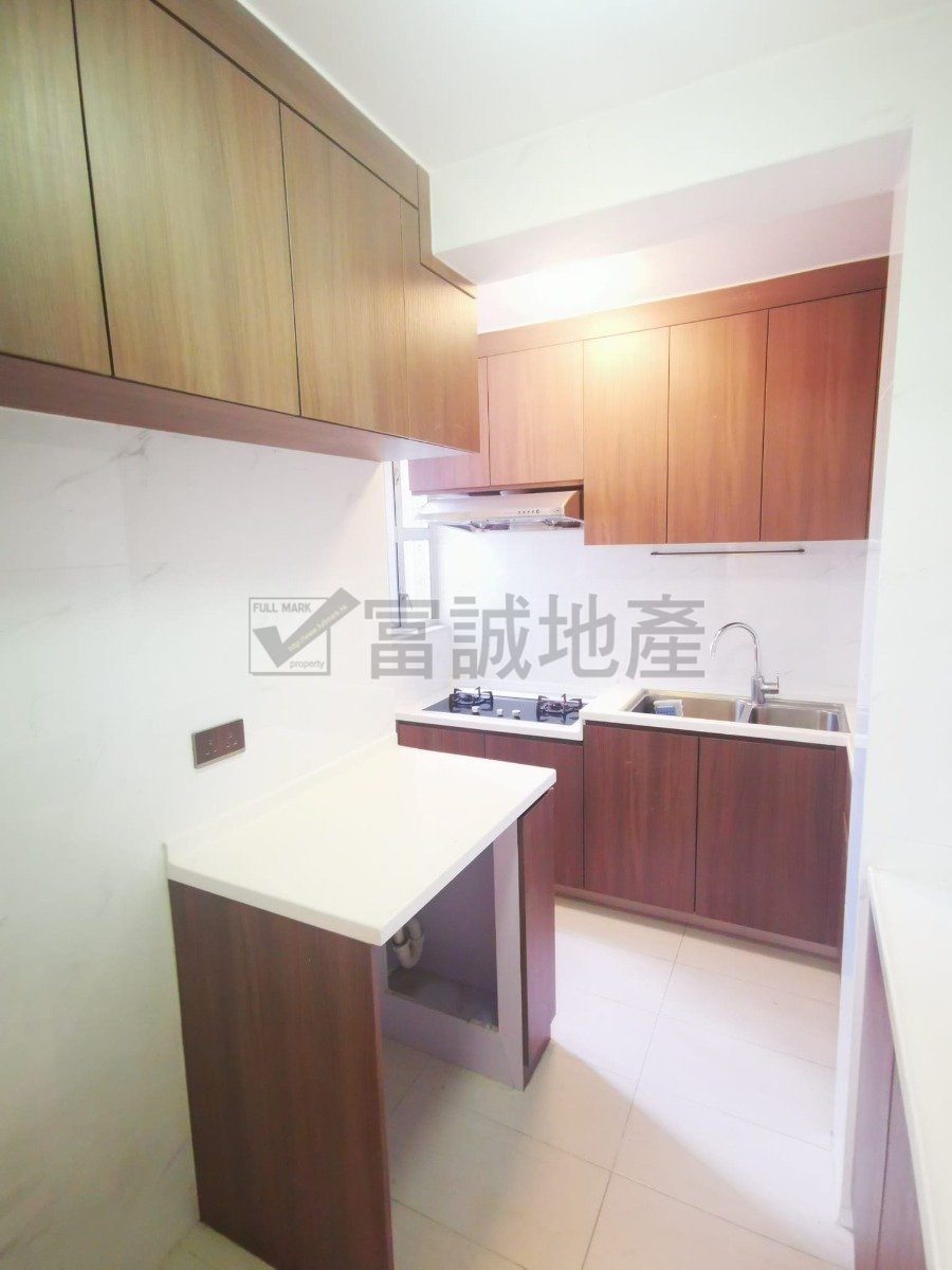 KWUN FAI COURT Ho Man Tin L088928 For Buy