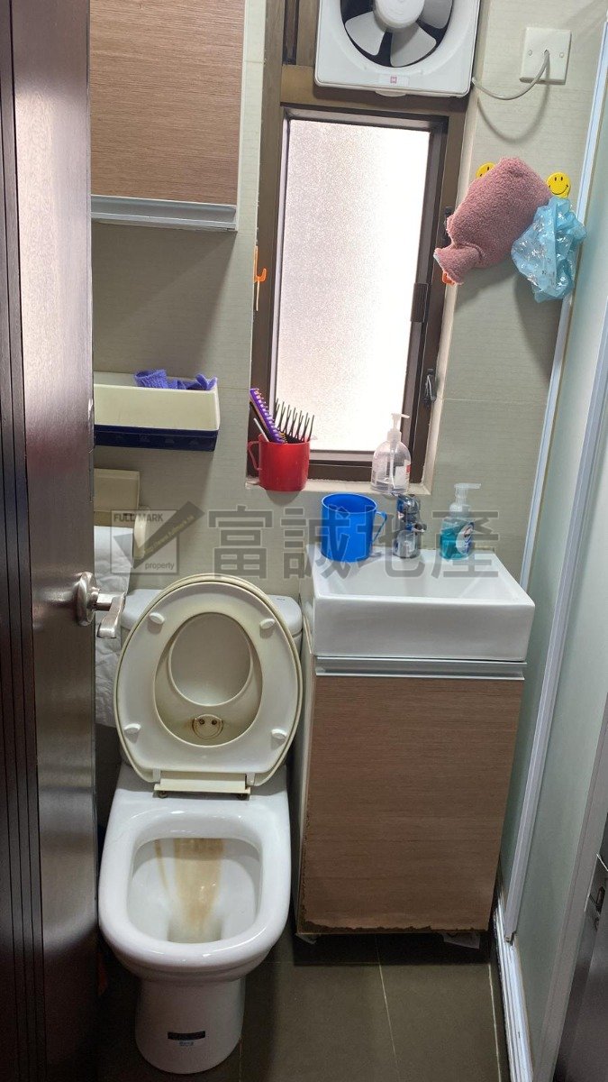 CHE CHEUNG BLDG Wong Tai Sin H T089227 For Buy