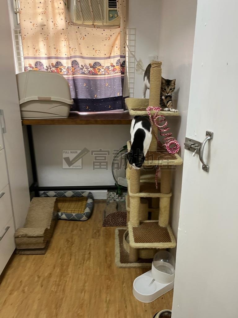 FUNG PO MAN Wong Tai Sin L123690 For Buy