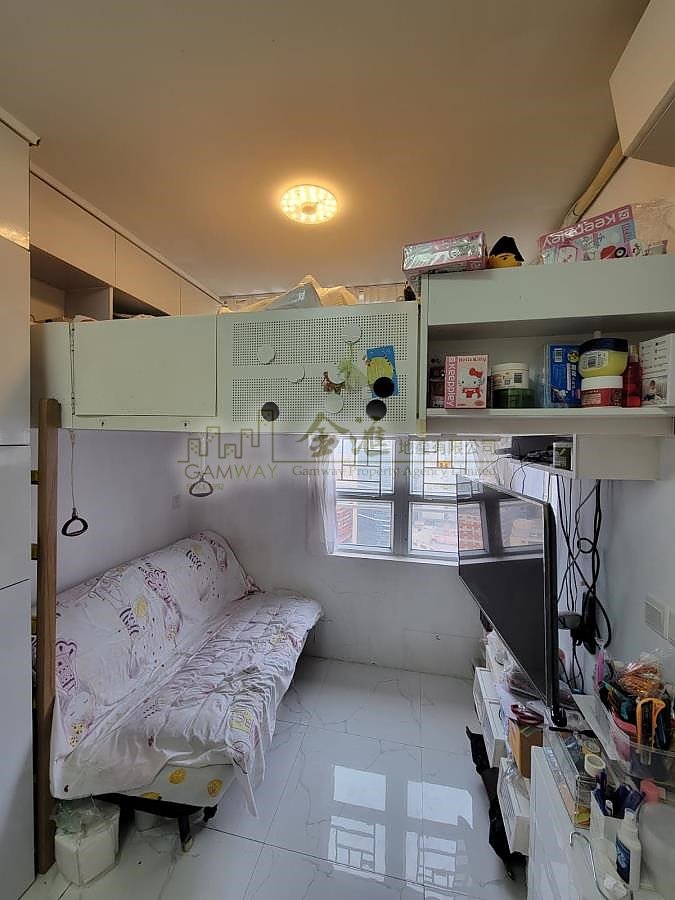 KING TAI COURT (GSH) San Po Kong H S148901 For Buy