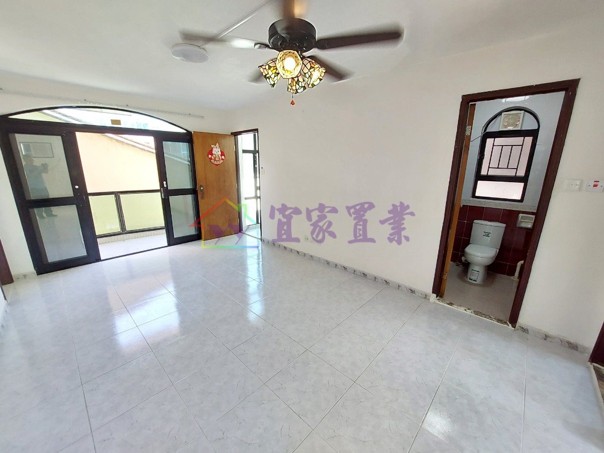 TSZ TONG TSUEN  Yuen Long M 003872 For Buy