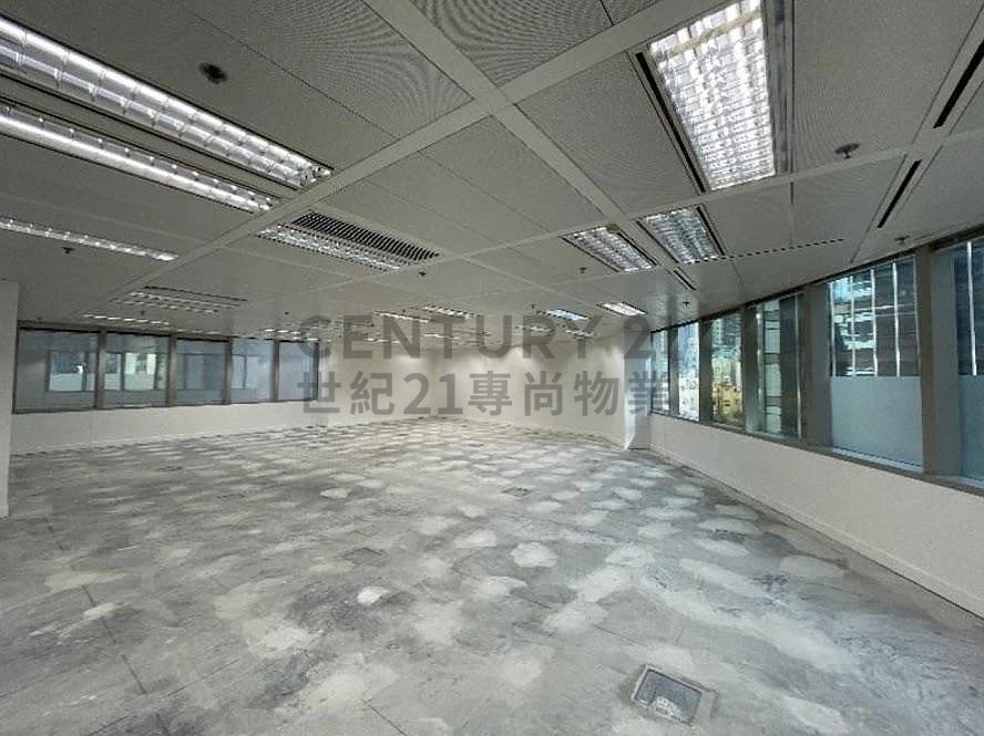 GRAND MILLENNIUM PLAZA LOW BLK Sheung Wan M C176027 For Buy