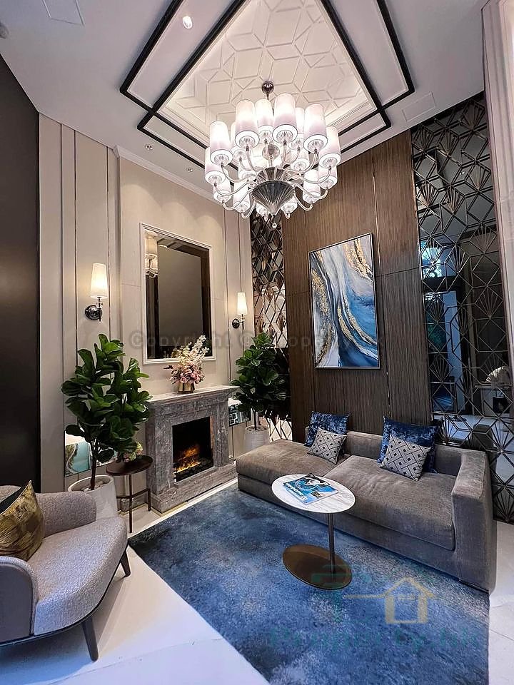 THE ROYALE SKYPOINT ROYALE TWR 07 Tuen Mun L B529701 For Buy
