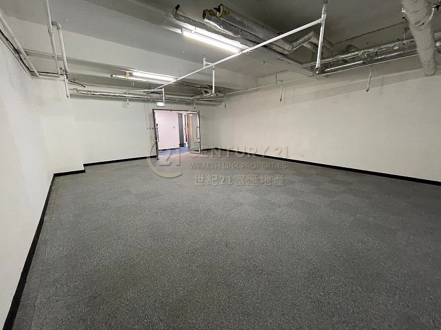 NEW MANDARIN PLAZA   Tsim Sha Tsui 008338 For Buy