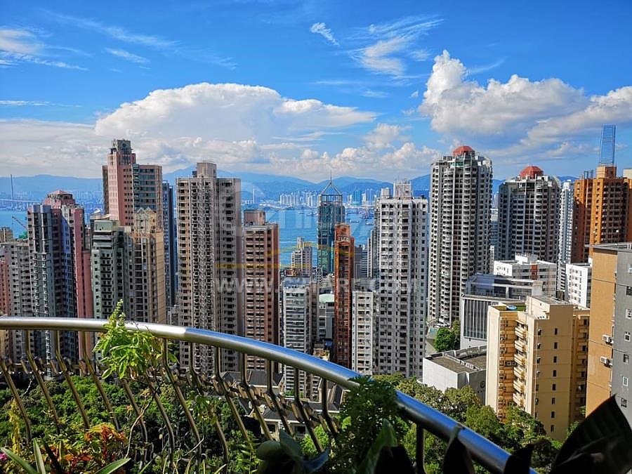 VILLA VENETO Mid-Levels West H A310202 For Buy