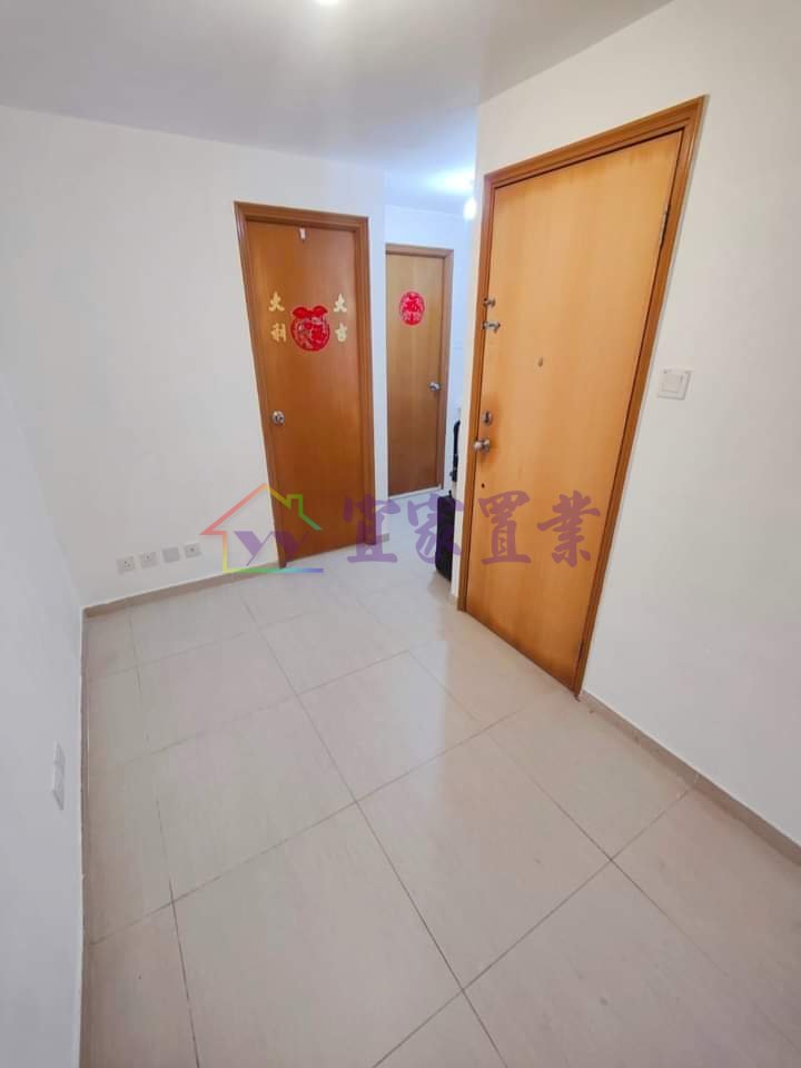 MONG TSENG WAI Tin Shui Wai M 004600 For Buy