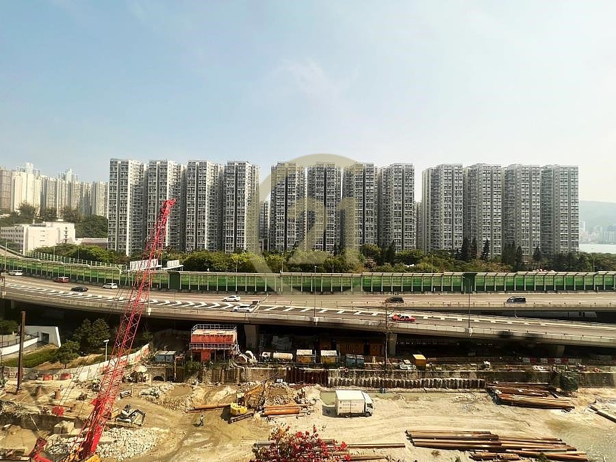 KING PALACE PLAZA Kwun Tong M C000852 For Buy