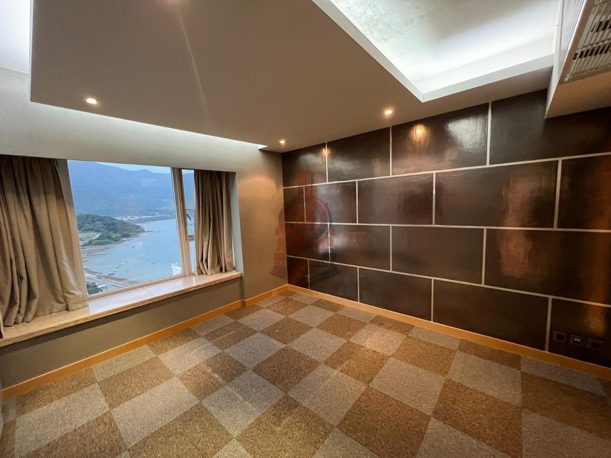 BEVERLY HILLS Tai Po 1231941 For Buy