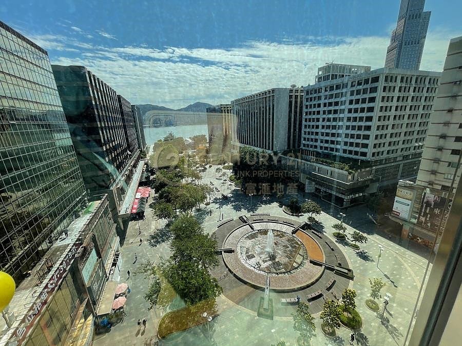 EAST OCEAN CTR Tsim Sha Tsui 000863 For Buy
