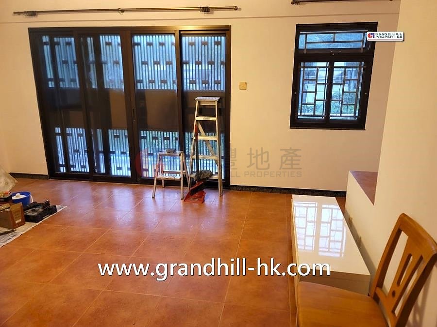 PAK KONG SAN TSUEN Sai Kung M 020456 For Buy