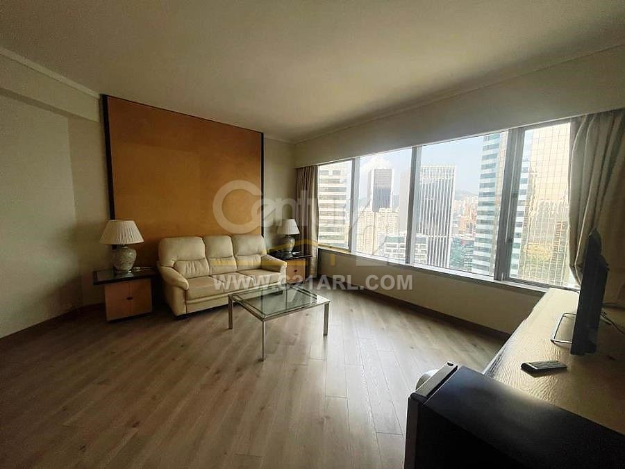 CONVENTION PLAZA APT Wan Chai H M002940 For Buy