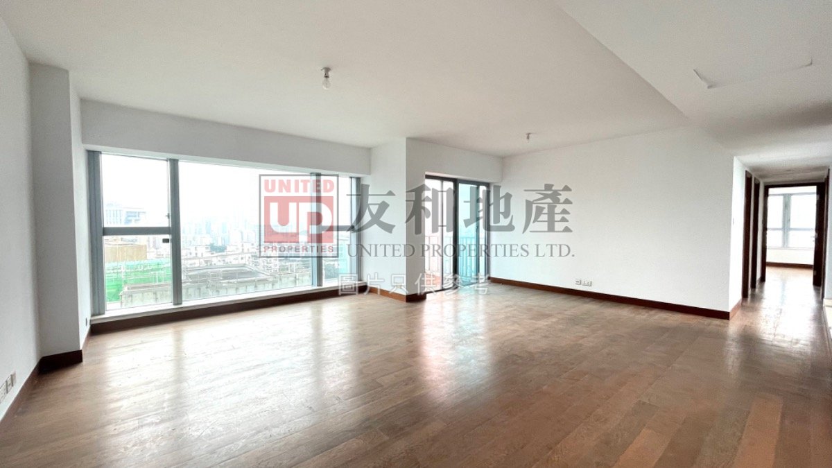 15 HOMANTIN HILL Ho Man Tin T124997 For Buy