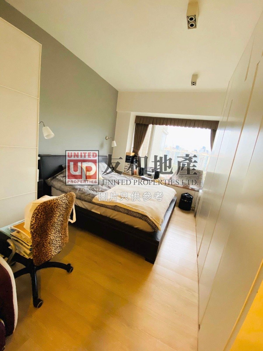 ONE BEACON HILL TWR 10 Kowloon Tong H K146559 For Buy