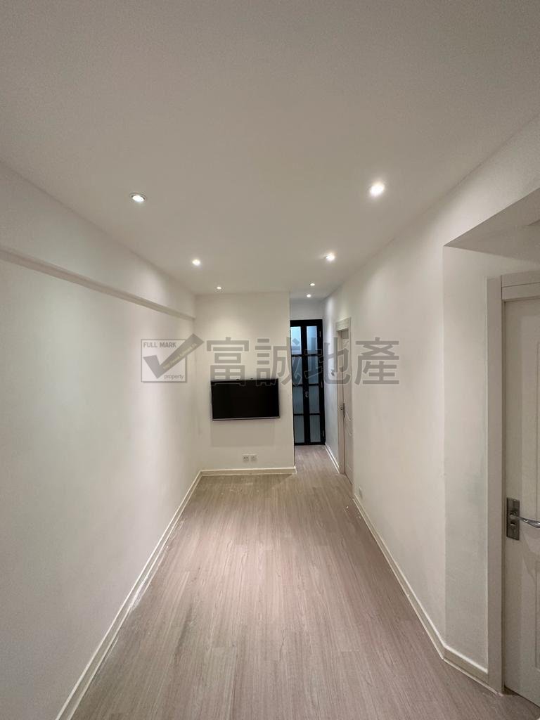 FU YAU BLDG Wong Tai Sin F087028 For Buy