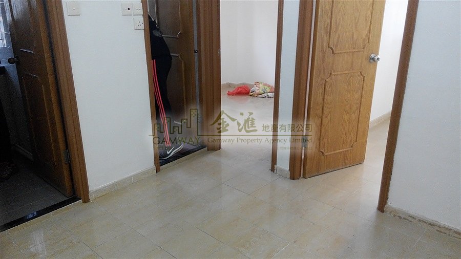 HONG KING BLDG San Po Kong H K117216 For Buy