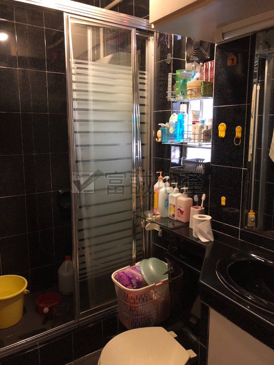 TSZ ON COURT  Wong Tai Sin L T014937 For Buy