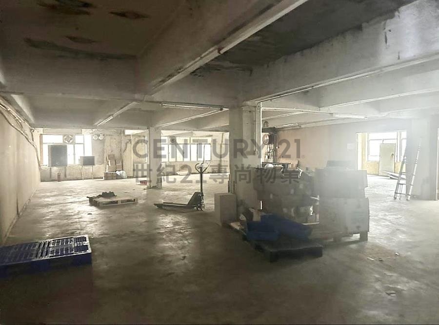 SOUTH CHINA FTY BLDG Kwun Tong M C164195 For Buy