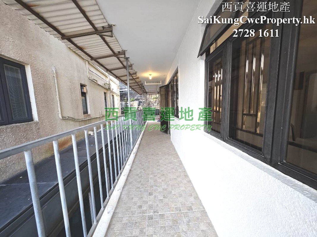 1/F with Balcony*New Decoration Sai Kung 016049 For Buy