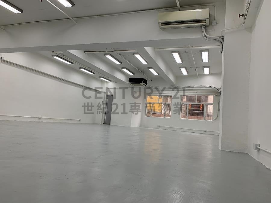 KWUN TONG IND CTR BLK 04 Kwun Tong L C115538 For Buy
