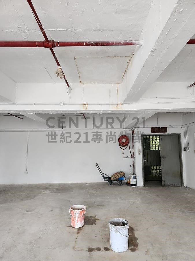 KWUN TONG IND CTR BLK 04 Kwun Tong H C176686 For Buy