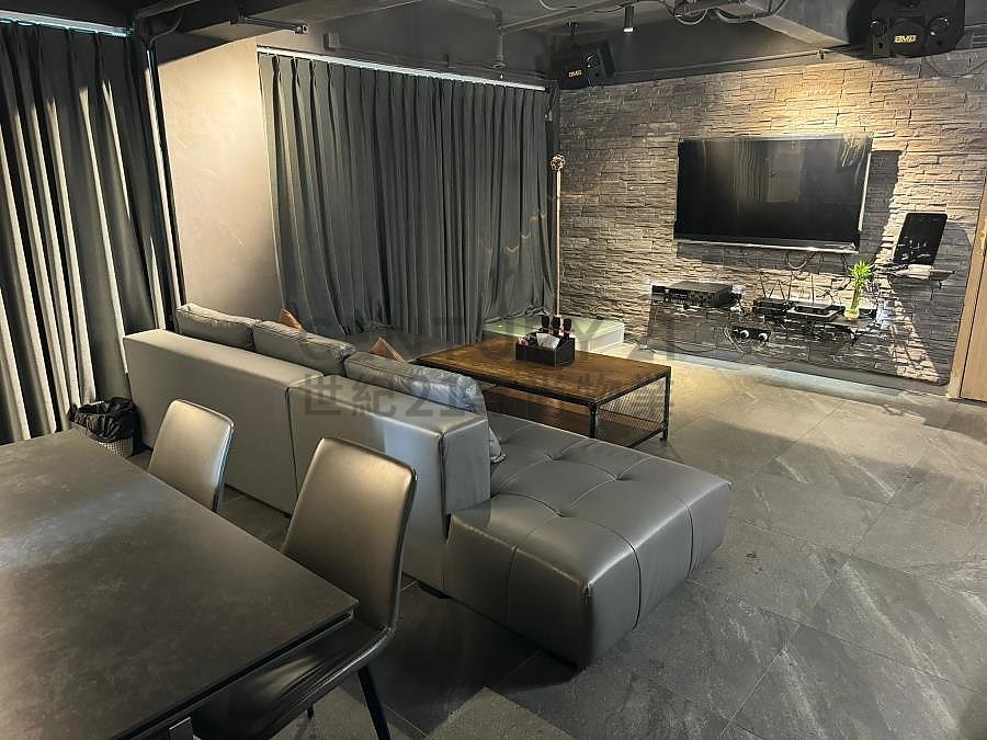 SANG FAT COM HSE Tsim Sha Tsui M K193849 For Buy