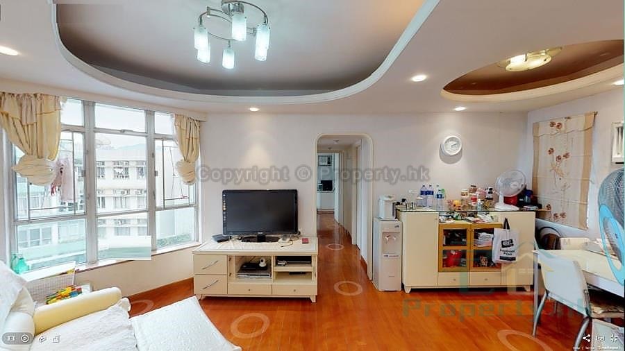 WHAMPOA GDN SITE 09 BLK 02 Hunghom H W054721 For Buy