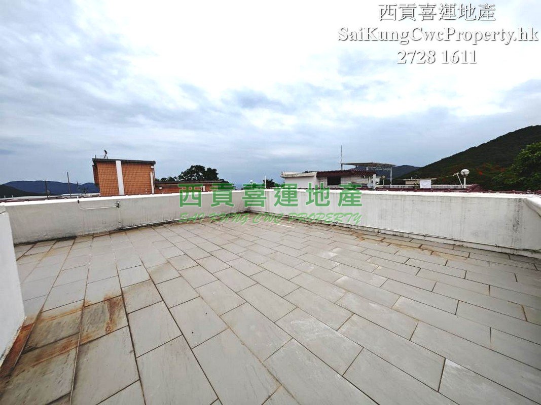 2/F with Rooftop*Biker's Choice Sai Kung 029483 For Buy