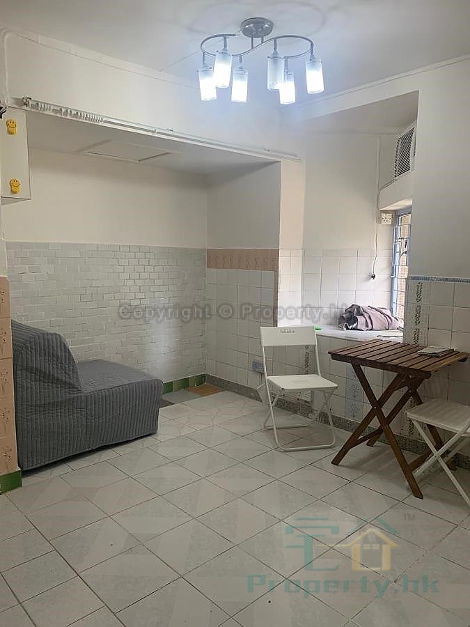 KWONG YUEN ESTATE  Shatin 132240 For Buy