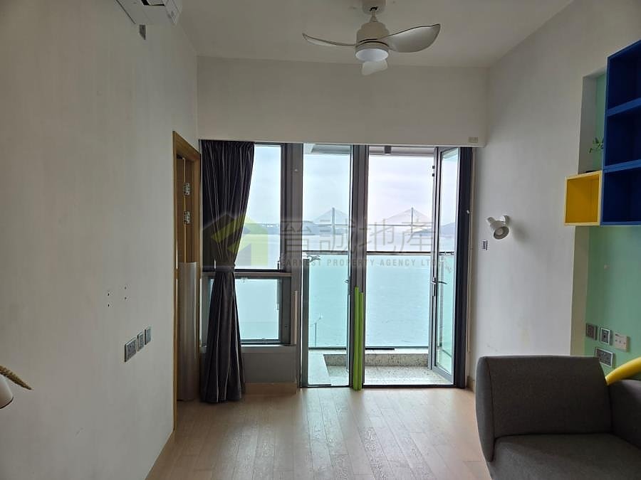 L'AQUATIQUE  Tsuen Wan B057453 For Buy