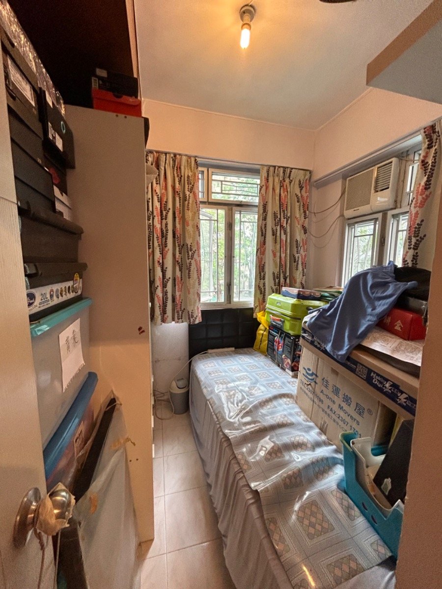 TAK LEE HSE Mong Kok M 1501038 For Buy