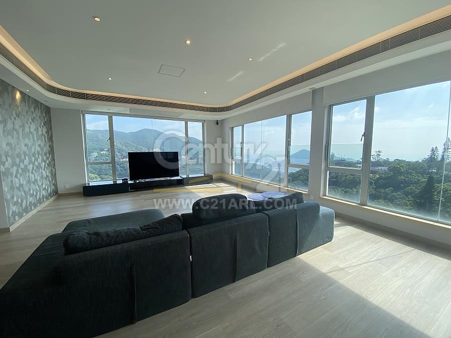 GUILDFORD COURT Peak M A272329 For Buy