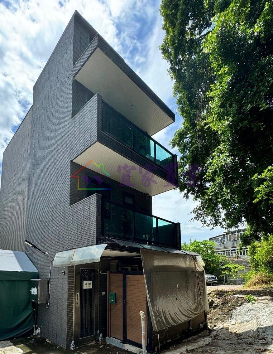 SO KWUN WAT TSUEN Tuen Mun M 003406 For Buy