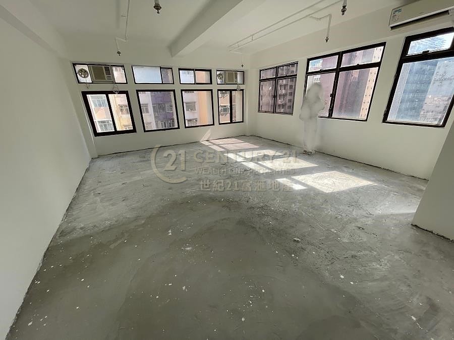 TERN COM BLDG Tsim Sha Tsui 010629 For Buy