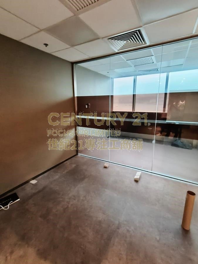 9 DES VOEUX RD W Sai Ying Pun M K202293 For Buy