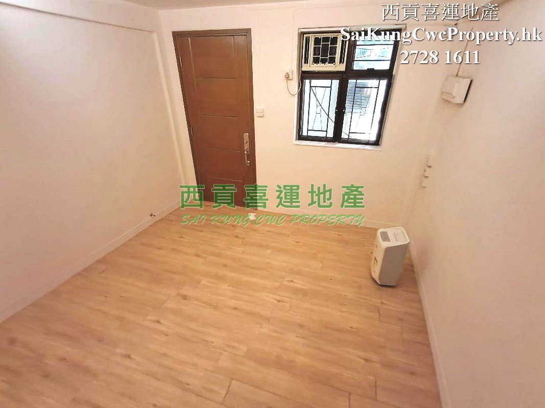 Two-Story House wth Roof Sai Kung All 000232 For Buy