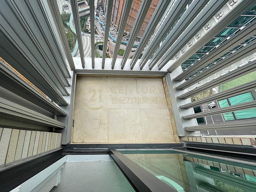 日出康城 第03期 緻藍天 第01座