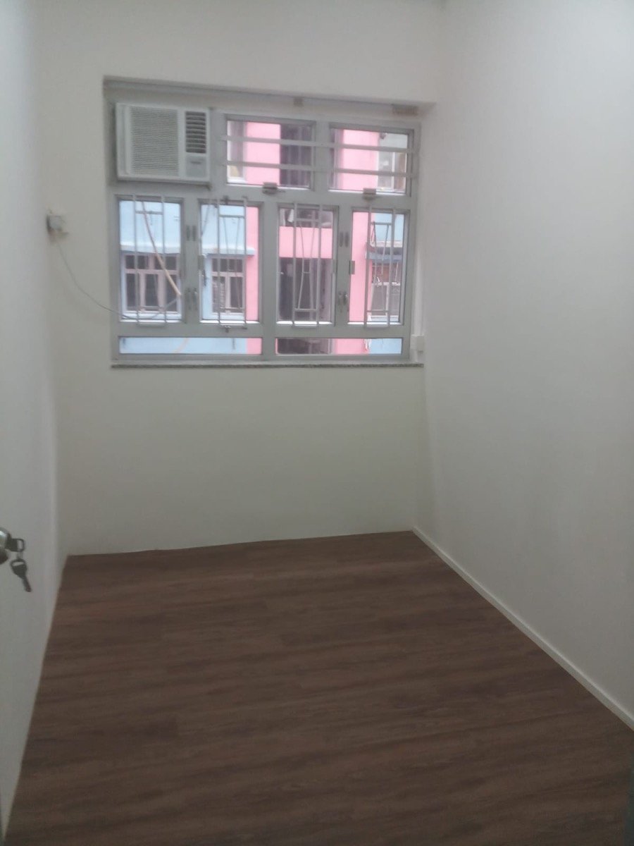 CHUNG YING BLDG Tai Kok Tsui 1488834 For Buy