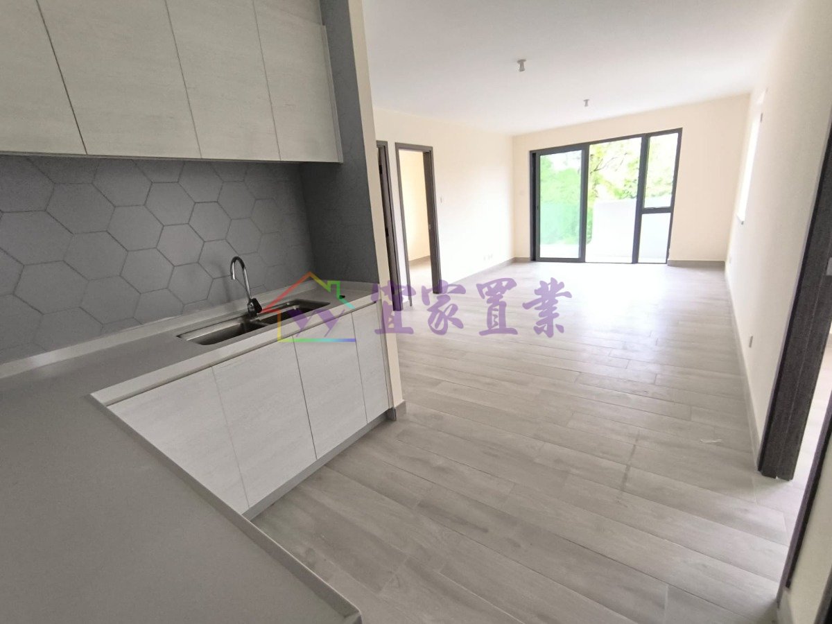 Yuen Long M 004924 For Buy
