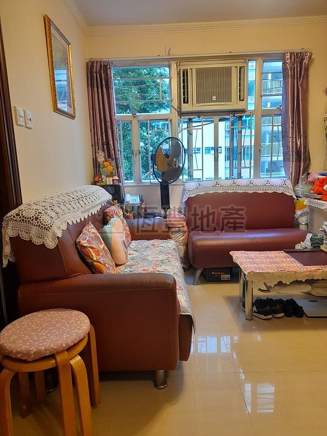 YAN TSUI COURT BLK B YAN WAH HSE (HOS) Chai Wan L N022732 For Buy