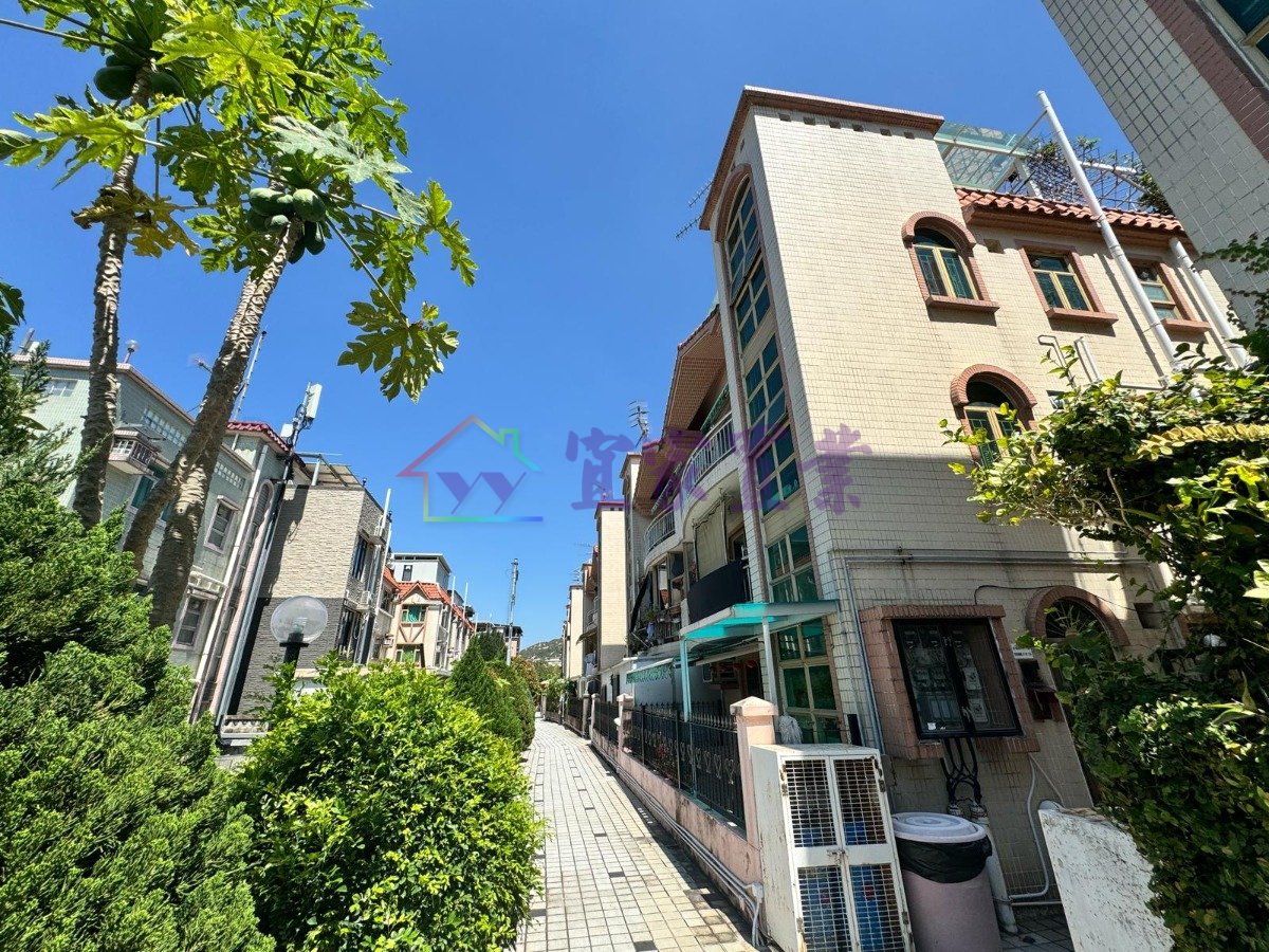CENFA VILLA Tuen Mun H 004731 For Buy