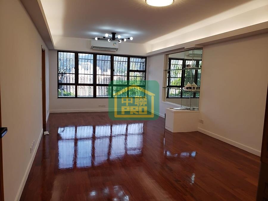 GREENHEIGHT VILLA Shatin L T176107 For Buy
