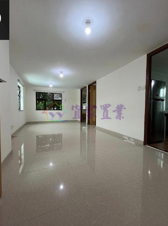 SHUNG CHING SAN TSUEN Yuen Long M 005290 For Buy