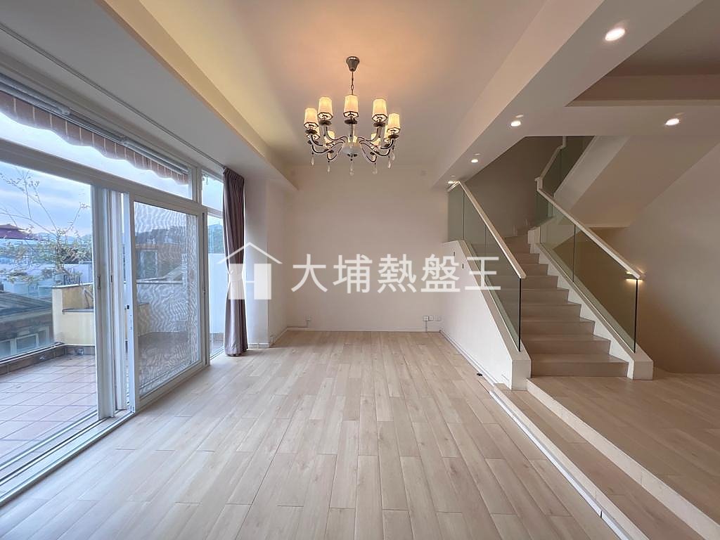 BEVERLY HILLS  Tai Po 023121 For Buy