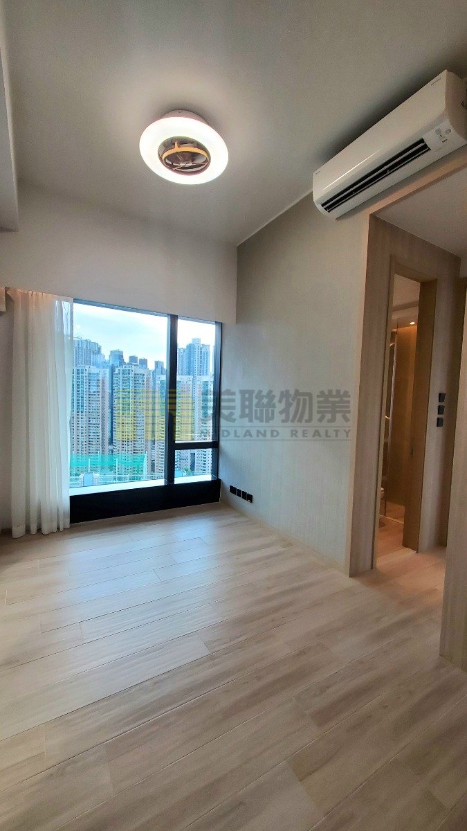 THE QUINN SQUARE MILE TWR 02 Tai Kok Tsui H 1599752 For Buy