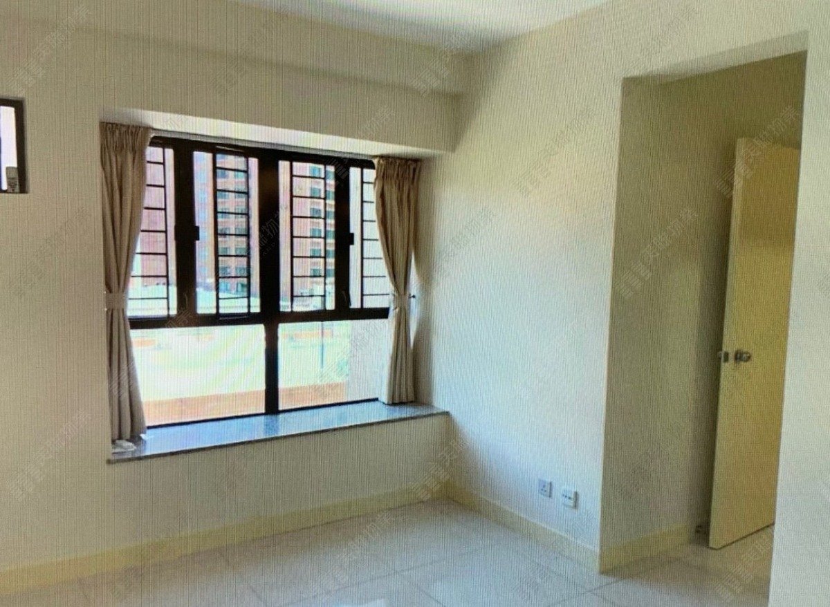 NEW TOWN PLAZA PH 03 BLK 04 GREVILLEA Shatin L 1536050 For Buy