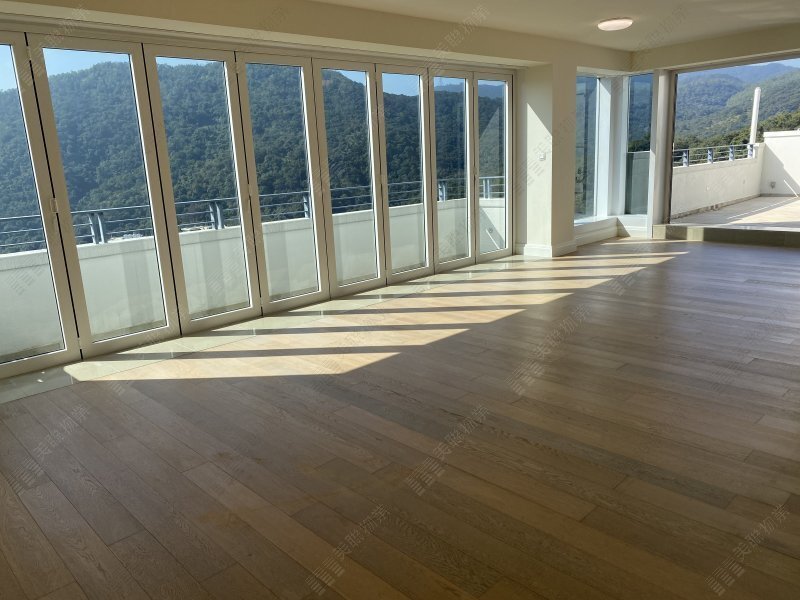 LE CAP TWR 03 Shatin H 1530688 For Buy