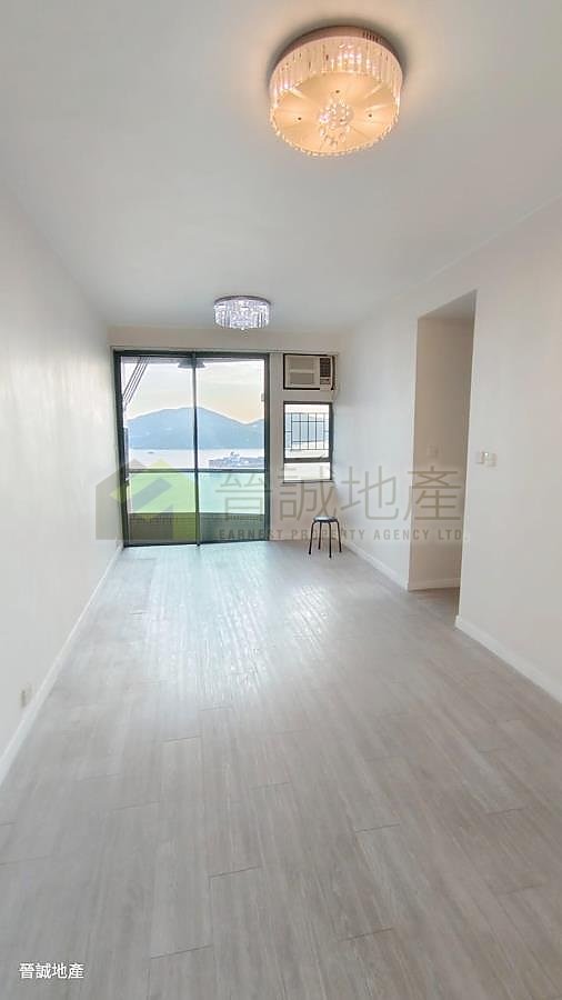 SEA CREST VILLA PH 02 BLK 05 Tsuen Wan M C021908 For Buy
