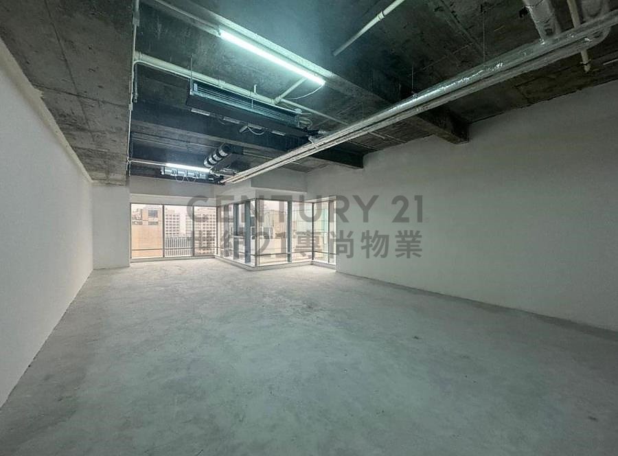 CENTRIUM Central H C186760 For Buy